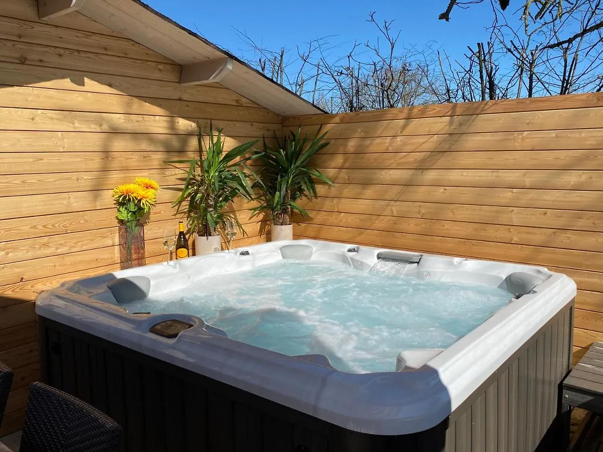 Alpenblick Nahe Muenchen Mit Outdoor Whirlpool - 21 Min Von Muenchen Mit Zug Assling